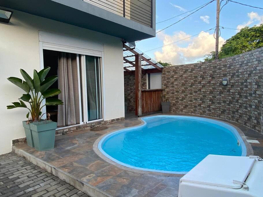 Vila 3 Bedroom Private In Calm Area Grand Bay